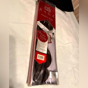 Milky Way Remy Human Hair Aksent Body 12” 1B (1 Bundle)